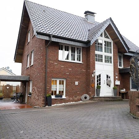 Ferienwohnung Менден Экстерьер фото